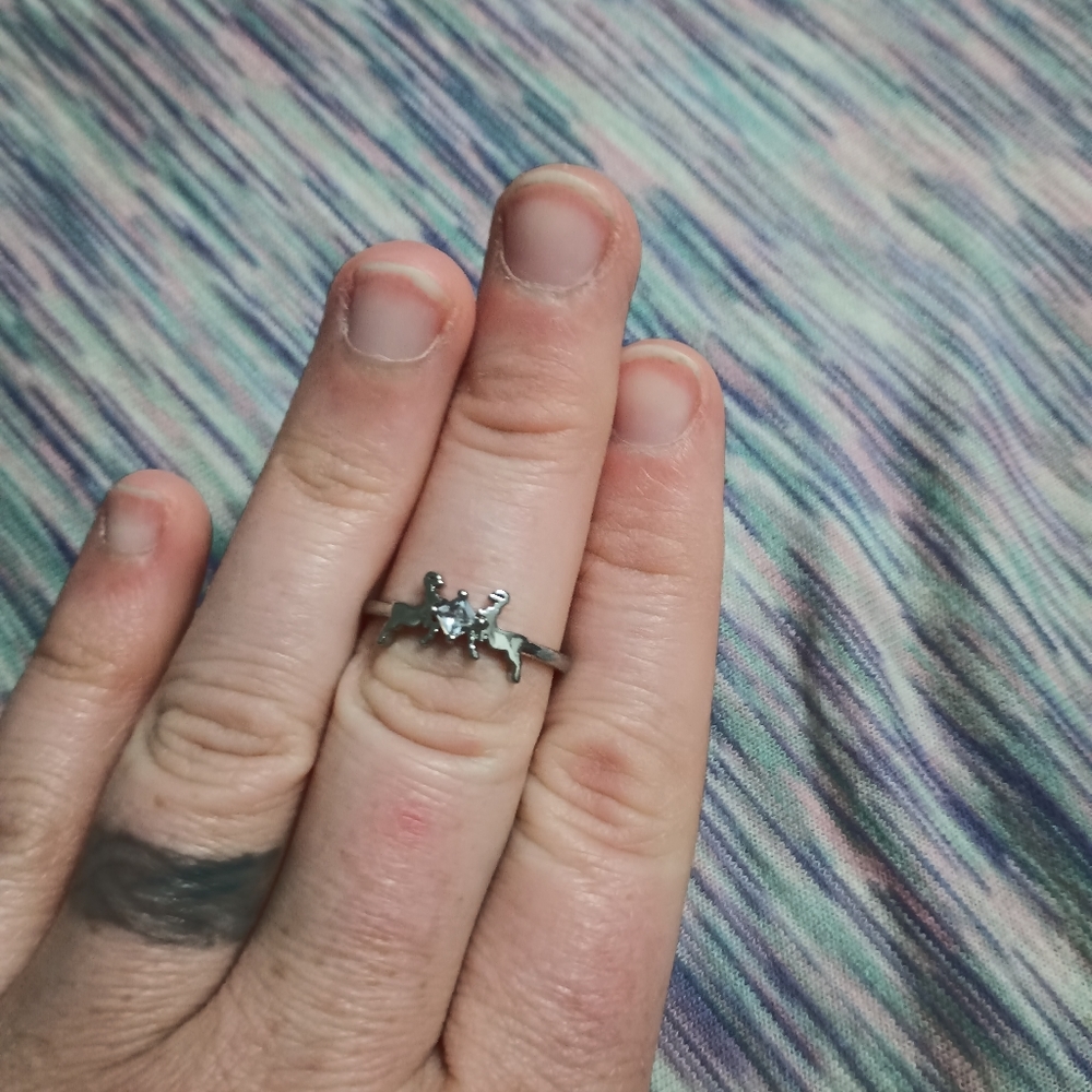 Fragrant jewels ring